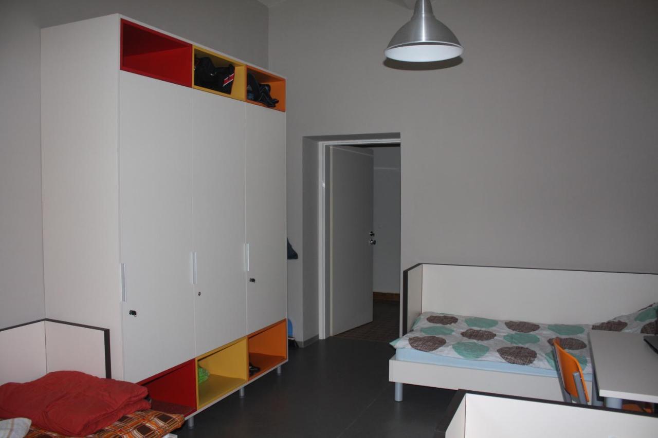 Hostel Tabor Liubliana Quarto foto